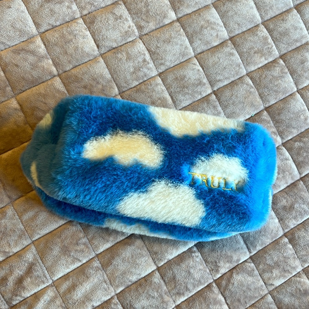 Truly cosmetic bag!